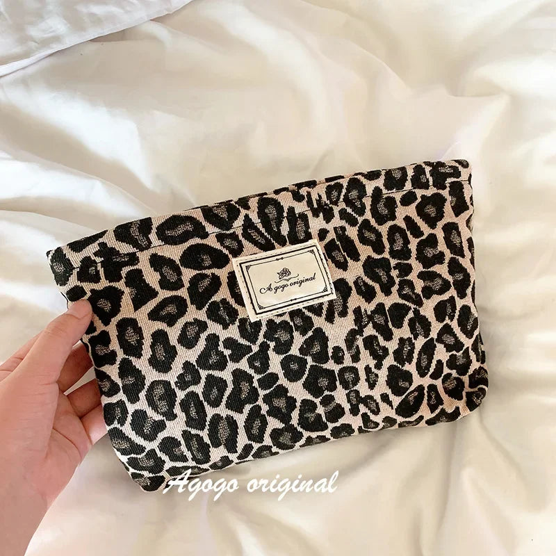 Leopard Printed Makeup Bag Thickened Travel Toiletries Cosmetic Bags Cases Pouch Handbag Makeup Bags Make Up Organizer Bag