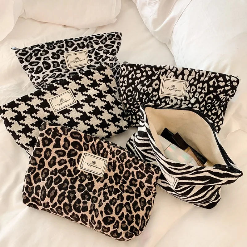 Leopard Printed Makeup Bag Thickened Travel Toiletries Cosmetic Bags Cases Pouch Handbag Makeup Bags Make Up Organizer Bag